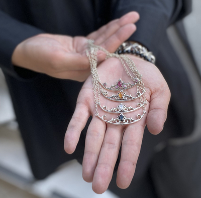 EXHIBITIONIST(エキシビジョニスト)/TIARA NECKLACE(ティアラ